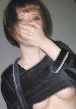 20まで980#泊りに来た巨乳高身長ギャルを中出しハメ撮り