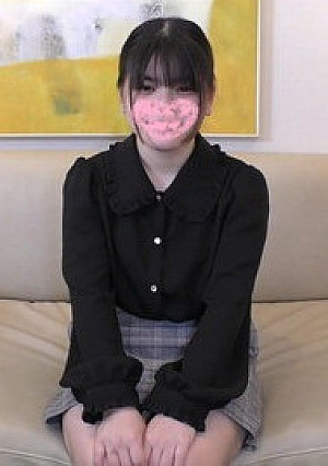 【3480→5/31まで2980】【初撮㊙️映像】み成年にしか見えないこの前までＪのＫ❤️ナース夢見る１８歳❤️経験人数１人の未成熟なカラダを堪能❤️安全日を教えてナマ挿入大量中出し❤️