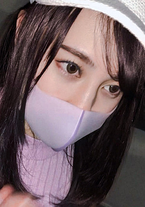 販売限定【初流出】アイドルグループセンター的美少女　撮影終わりに駐車場に呼び出し社長息子と車内で淫行　スマホデータ流出