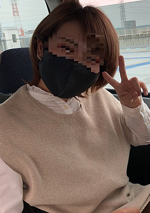 独占販売 車内でフェラ講習＆練習台になったら、上手すぎて気持ちィくて、しっかり大量口内発射→ごっくん☆23才ギャルの梨沙ちゃん