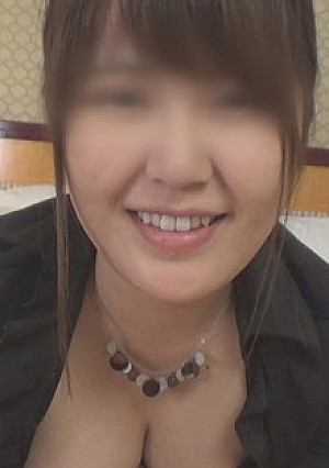 【4Ｋ撮影】【顔出し撮影】【爆乳Ｈカップ】地方タレントデビュー間近まりちゃん(22)エステティシャン制服着衣でイメプレ♥オイルたっぷり極上パイズリ＆唾液手コキでドライオーガズム絶頂しちゃいました！