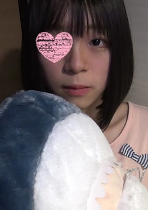 現役1年生のめいちゃんと再会。中出しに怯える表情に背徳感を感じつつ、幼いマンコに生チンポから濃厚な精子を投入。