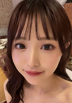 【無】【期間限定】初撮影!!あの有名アイドルの妹（本物）で【有名人にもナンパされる子】をハメ撮り＆中出し種付け