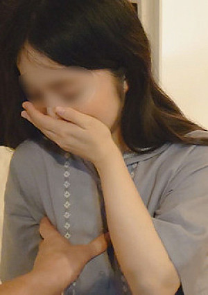 【個人撮影】幼顔の三十路人妻が借金返済に追われ泣く泣く円光【素人・中出し】