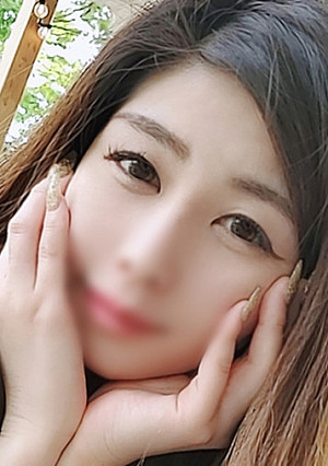 初撮影！！個数限定【無修正】ハスキーボイスの超淫乱ネイリストに2回中出し！！(長編）