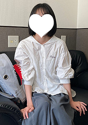 いお18歳・生・顔射。超問題作。本物KODOMOが初エンコー！黒髪Aカップの地味な眼鏡っ子の体をグッチャグチャにする【町田足土の絶対素人・B面コレクション】（084）