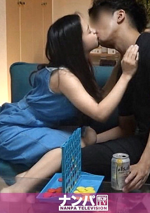 百戦錬磨のナンパ師のヤリ部屋で、連れ込みSEX隠し撮り 225 人懐っこいハーフ娘を部屋に連れ込み！敏感激イキボディで絶頂しまくり！イチャラブSEXを隠しカメラでREC！！