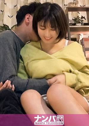 百戦錬磨のナンパ師のヤリ部屋で、連れ込みSEX隠し撮り 235 推定Iカップのとんでもない爆乳女子を部屋に連れ込みSEX盗撮！大きなお尻を掴んでパンパンするとバルンバルンと揺れまくる凄乳に脱帽！