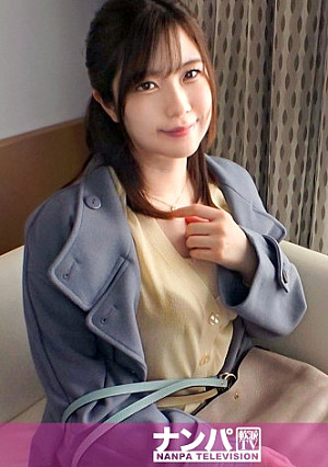 マジ軟派、初撮。 1777 恵方巻と一緒に巨根を差し出すと彼女の興味チ●ポの方へ！久しぶりのSEXに高揚する体！白くて大きなお尻がエロすぎてたまらんムッチリボディが最高♪