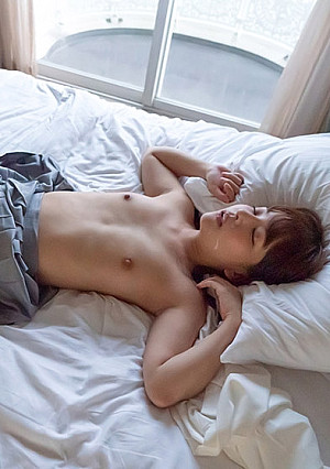 みかこ(23) S-Cute 天邪鬼な制服美少女の顔射SEX