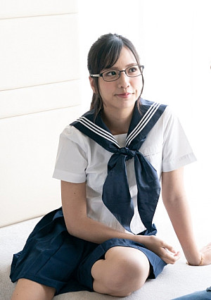 リン(22) S-Cute メガネ優等生が責めるイケナイ度100%エッチ