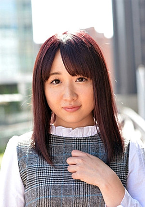 If you show the editor-in-chief's masturbation to W college student who is also a chess genius, Saya