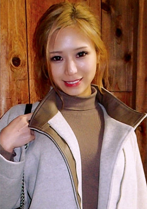 税理士目指す美脚女子大生！頭がイイとムッツリスケベ率高め！