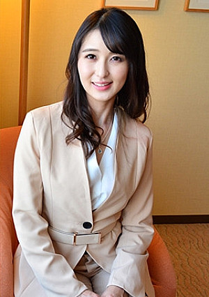 有名S級女医43歳の中出し不倫セックス映像流出。TVにも出演したスレンダーな美体の穴という穴を犯られまくる！