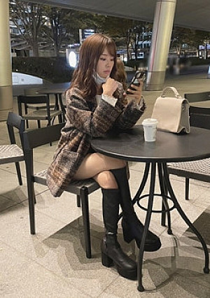 Rさん＠六本木【お姉さん/美脚/ロングブーツ/ミニスカ/Tバック】#パンチラ盗撮#電車痴漢#自宅侵入#睡眠姦