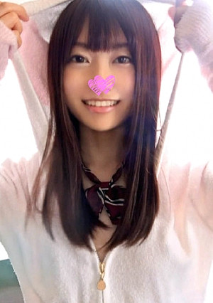 みづぅ 【スレンダー美乳／美し過ぎる腹筋／黒髪ロングヘア／色白ボディ／敏感バスト】 1度見たらクセになる！全盛期の柏○由紀ちゃんを彷彿とさせるスレンダー美乳とタテ線くっきり美し過ぎる腹筋！ぶっちゃけ顔だけでヌケる逸材の美少女のデレデレ恋愛ドМセックス！