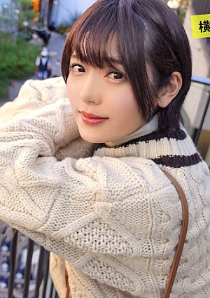 ショートカットが似合うななちゃん。ボーイッシュに見られるけど彼氏といるときは誰よりも乙女！！一晩中一緒にいられるのが久々でホテインして速攻イチャイチャ！！彼氏に気持ちよくなってほしいと奉仕力全開で乳首舐め！！2回戦もイキまくって精飲までしちゃう変態な一面も発見！！気持ちよくて潮も吹いちゃう。【素人カップルの横浜デート&濃厚ハメ撮り】#007