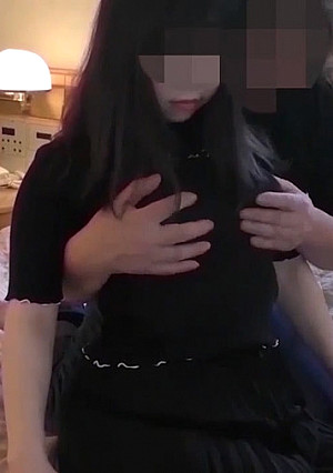 【個人撮影・中出し】お小遣いが少し欲しい巨乳娘　パイズリ・中出し