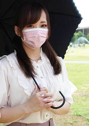 26まで【無修正】ゆるふわ雰囲気のFカップ巨尻の女の子に寝バック騎乗位連続中出し