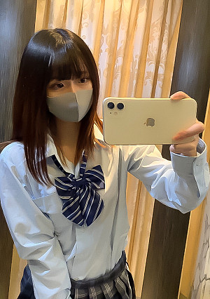 【初撮り】18歳現役女子◯学生、超スレンダー美少女りかちゃん！