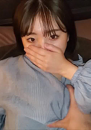 【流出】Re:♯色白巨乳な元セフレ。カラオケデート後、押し倒して生えっちで勝手に中出し。