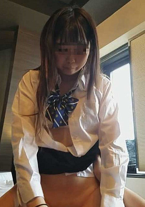 訳あり【個撮】「生理がこない」親の借金肩代わりで２度も呼び出し。剛毛まんこ勝手中出し