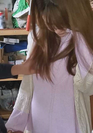 【顔晒し】巨乳の二児の母。旦那さん職場の置き場で犯し。歩行者に見られ膣奥に他人汁を流し込まれ。