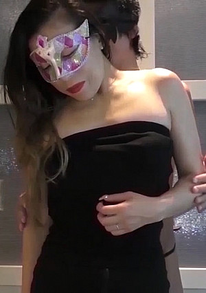 【個人撮影・中出し】久しぶりにセリ落とした上玉熟女妻　中州の会員制高級クラブ勤務38歳