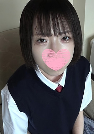 1〇歳と2か月。ショートヘアになって再登場！！色白スレンダーボディは健在。初めてのブルマと体位に困惑するも最後は中出しを受け入れます。