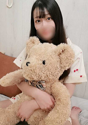 初撮り【無修正】橋本○奈激似/キャンプ女子と３度の濃厚接触。彼女の部屋で外で面接中に色んな場所で狭い膣に