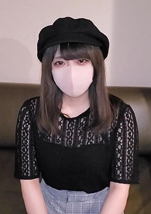 24まで2180【無】パッチリおめめの色白巨乳な女の子。濡れてない生膣に複数本の肉棒を無理やりぶち込み、連続中出し。