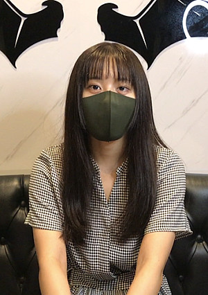 スライム乳の医療事務25歳。真面目そうな外見から滲み出るムッツリ感チ●ポを見せると本性が出始める、、、→ごっくん。