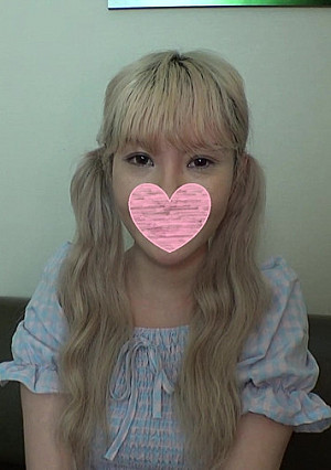 ☆初撮り☆完全顔出し☆Fカップ美巨乳アパレル店員♥尽くすのが好きだという一途な彼女♥久しぶりのSEXで盛り上がり過ぎてそのまま中出し♪♥【個人撮影】