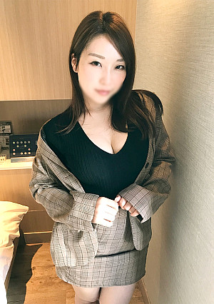 【ツンデレどスケベ】ツバサ★超美乳どスケベお姉さんがM系おじさんをイジめ倒してストレス解消w。凄フェラ凄パイズリ♪激しすぎてエロすぎる騎乗位。デレ～時の甘えっぷりが果てしなく可愛い【おまけつき】