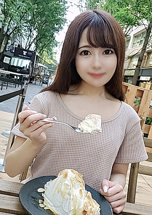 初撮影！！個数限定！【無修正】こんな気品あふれる彼女でも性欲からは免れなかった・・・舌舐めずりで僕を誘惑する上品でお淑やかな清楚美女に中出し！！(特典で清楚な彼女のオナニー映像）