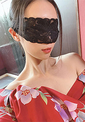 独占販売 【オフパコ第11弾】温泉旅館で露天風呂3Pデカマラ生ハメ連続中出しSEX【個人撮影】