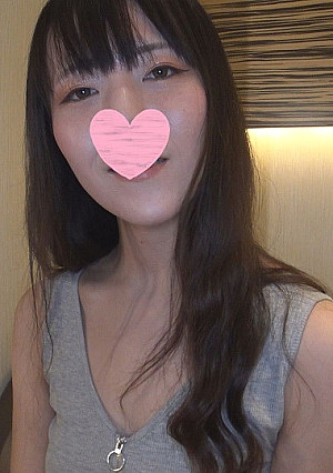 ドSお姉様ハメ撮り編♪目力の強い彼女にビビりながらも大量中出し決行！流れ出る大量の精子を見てお姉様も苦笑い(;^ω^)※高画質版＆レビュー特典付き♪【個人撮影・オリジナル】