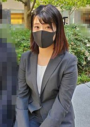 上司と女性部下。昼休憩中に濃厚接触…思いを寄せる上司に中出しされる女性社員。