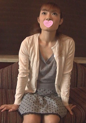 【新作1600pt→1200pt12月23日まで】32歳　清楚系団地の奥様とハメ撮りして中出し！オナニーは足をピンッとしてイッちゃいます