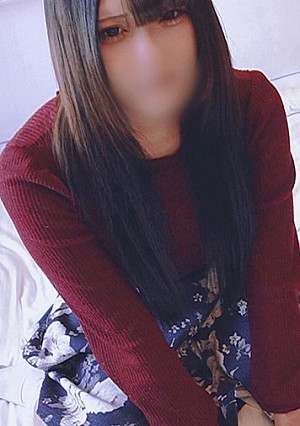 【完全初撮り】【顔出し】コンカフェ嬢現役生かなちゃん、生活苦で緊急支援。８日間禁欲中だった怒りのキモオジペニスで生ハメ大量発射。