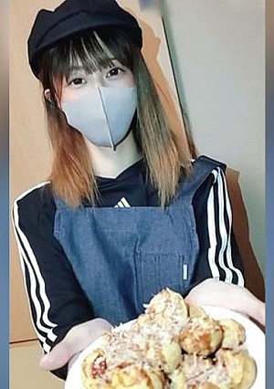 テキ屋のスレンダーギャル。「入れて」とおねだり「イクイク」連発・中出し※年末特価100本限定