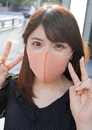 【個人撮影】週刊マンガ誌に載っているグラビア娘とハメ。【取り下げ注意】