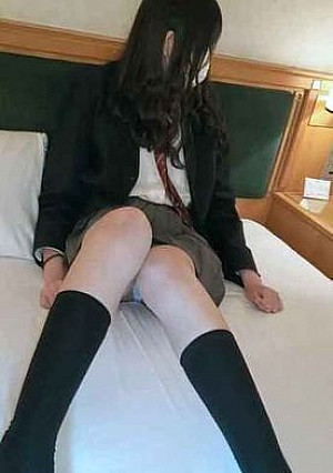 私立女子校③173cmバレー部股下87cmの美脚女子・初○でハメ撮り※31まで限定