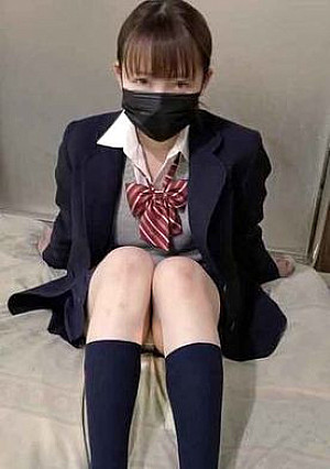 【目モザ無】県立普通科①初●でハメ撮りされる隠れ巨乳少女