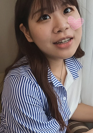 【裏切り後輩晒し流出映像】後輩(スタッフ)が勝手に話しを作って明美ちゃんとハメ撮りを決行～そして撮った素材を隠し持っていました。今どきの若い男と女ってセックスの事しか考えていないらしい...二人とも喝