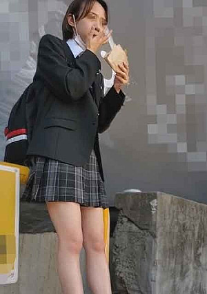 県立普通科②よく行くマ○クでバイトしてる子初中出し