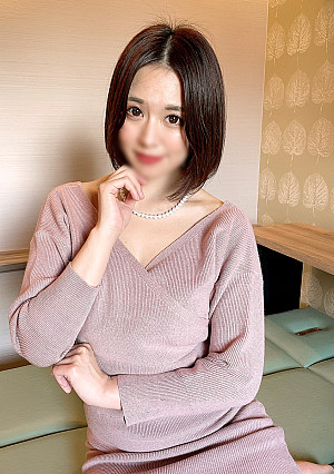 【エレガントでエロガント♪】司(つかさ)★超ドスケベお姉様！手マン責めで早くも絶叫潮吹き★追い打ち玩具責めで再び大洪水全身痙攣♪騎乗位ガンガン腰振りこっちもバックでエロ尻鬼突き昇天！【おまけつき】