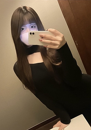 【初撮り】国宝級絶対的美少女Eカップみずきちゃん！純白の神美尻の持ち主！大量潮吹き2発！【SSS級】