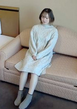 アニメ声【巨乳、スレンダー、色白】例の100%ピュア娘と初老の再会！！コスプレSEXで痴◯プレイそのまま中出し