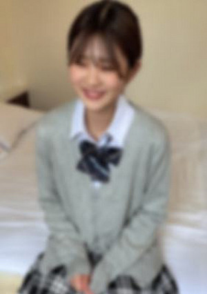 歌手を目指す18歳Fカップ中退●K。色白で美巨乳な癒し系のおっとり少女が一転、追撃ピストンでイキまくり乱れまくり。まさかの大量中出しに放心状態。